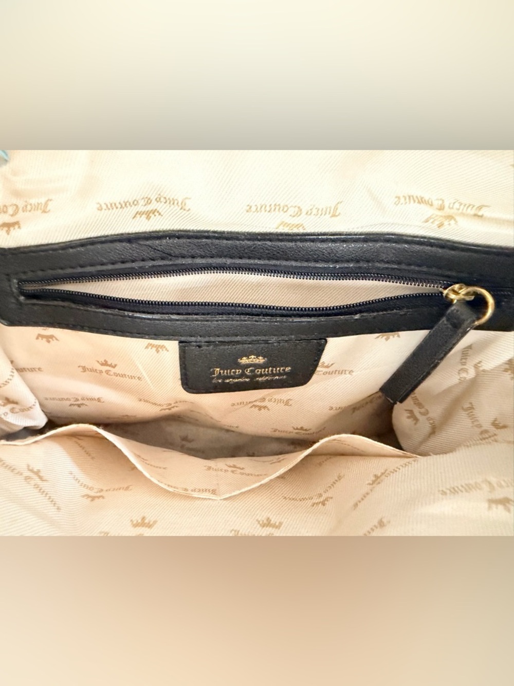 Juicy Couture Black and Tan Monogram Crossbody/Satchel/Tote with Key Charm NWT - Picture 10 of 15